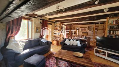 Maison - 191 m² - 4 pièces