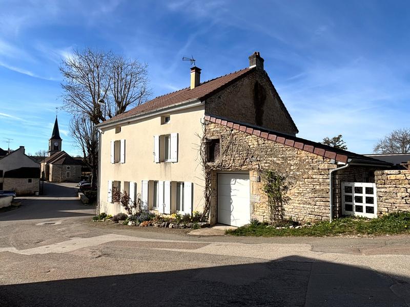 Maison - 147 m² - 5 pièces