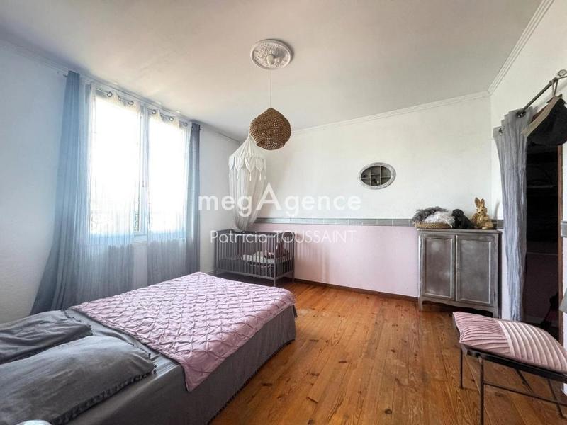 Maison de ville - 241 m² - 7 pièces