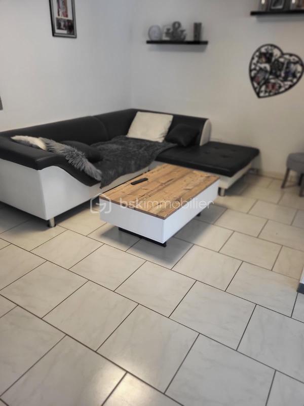 Maison - 179 m² - 8 pièces