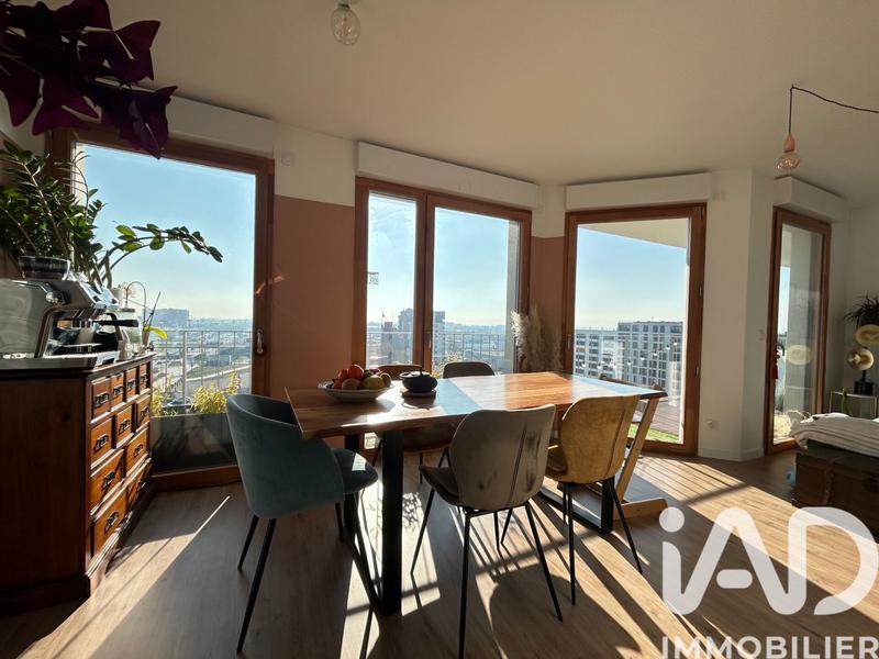 Appartement - 83 m² - 4 pièces