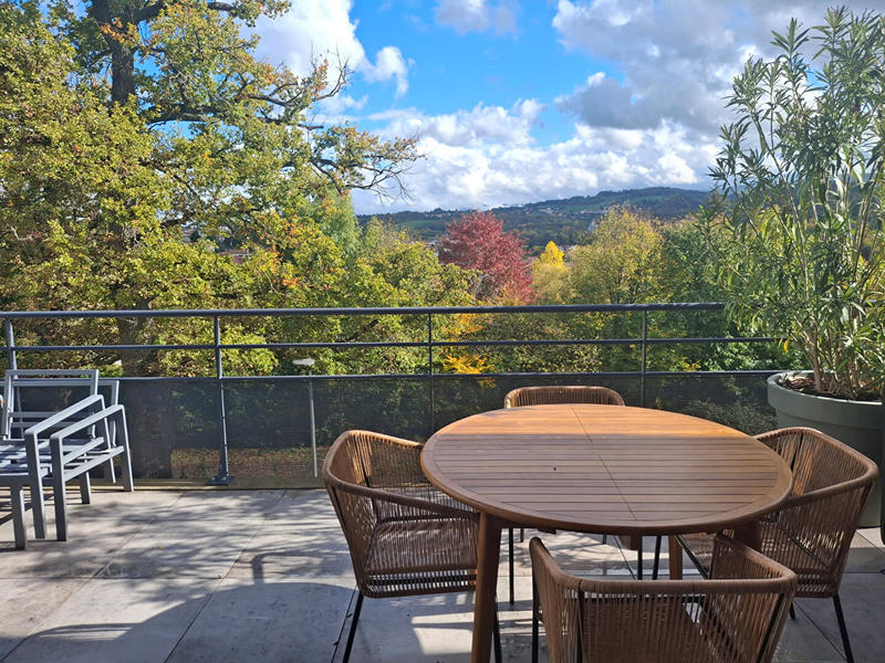 Appartement - 101 m² - 4 pièces