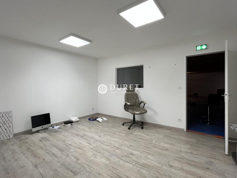 Local d'activités - 1 200 m²