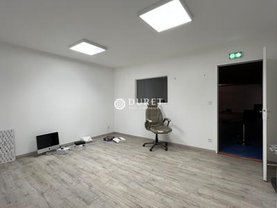 Local d'activités - 1 200 m²