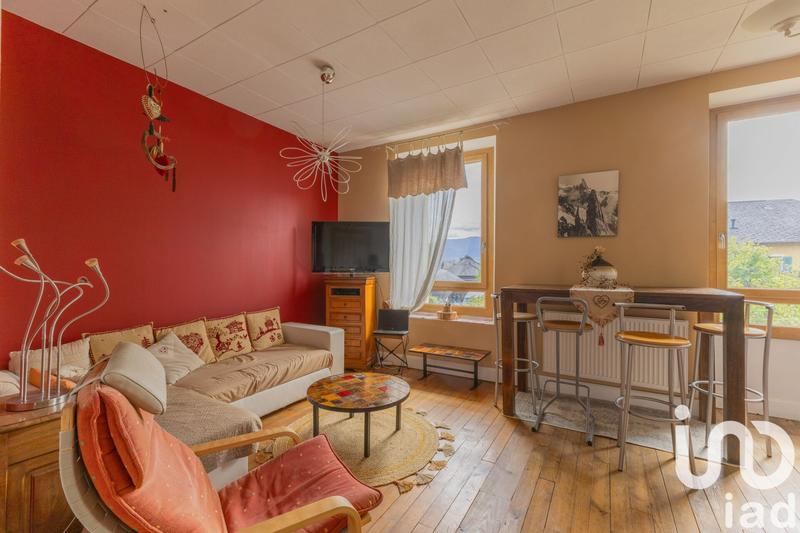 Maison - 257 m² - 8 pièces