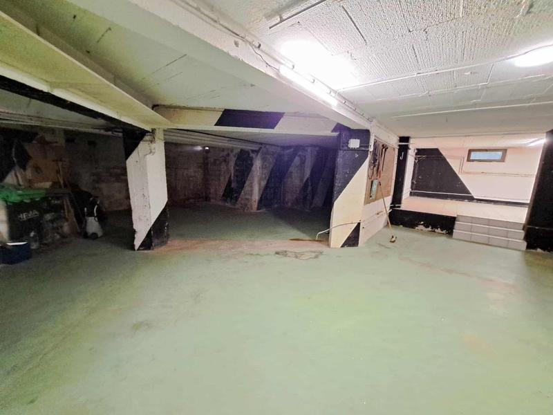 Maison - 184 m² - 5 pièces