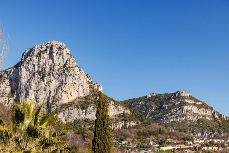 Villa - 195 m² - 6 pièces