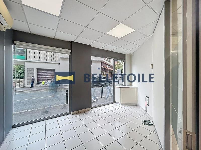 Local commercial - 112 m²