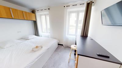 Appartement - 100 m² - 6 pièces