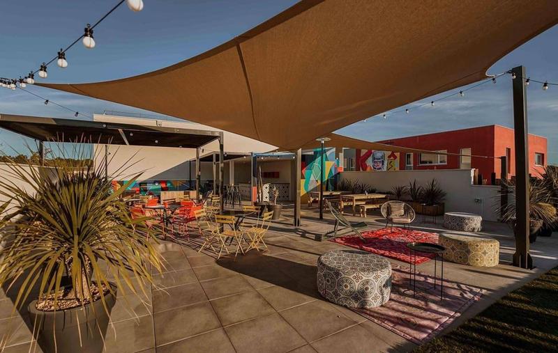 Chambre - 14 m² - 1 pièce