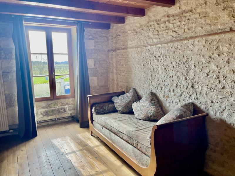 Maison - 465 m² - 11 pièces