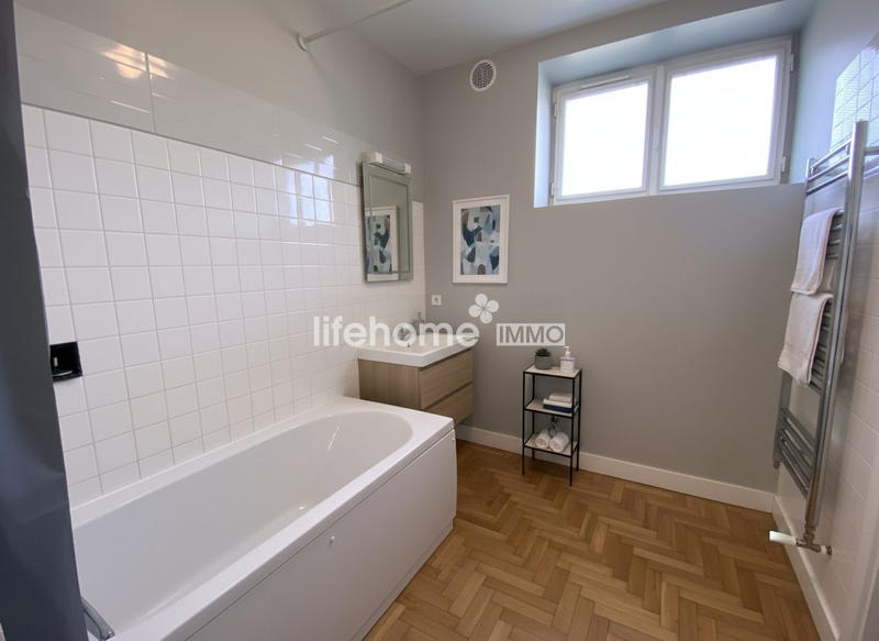 Maison - 110 m² - 5 pièces