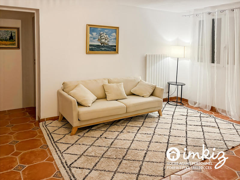 Maison - 228 m² - 8 pièces