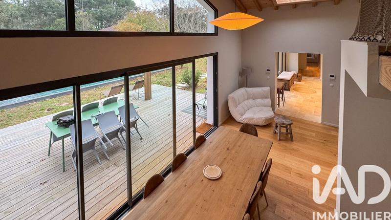 Maison - 170 m² - 7 pièces