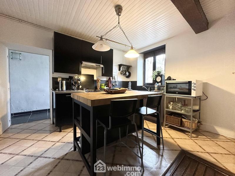 Maison - 138 m² - 6 pièces