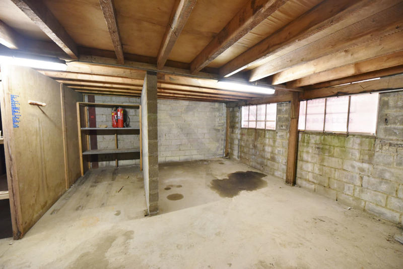 Local d'activité / Entrepôt - 650 m²