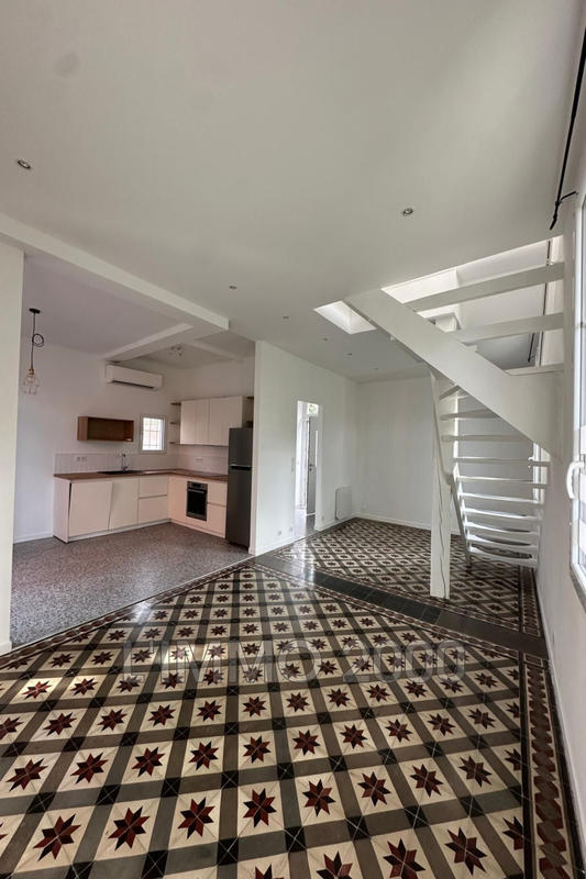 Villa - 100 m² - 5 pièces