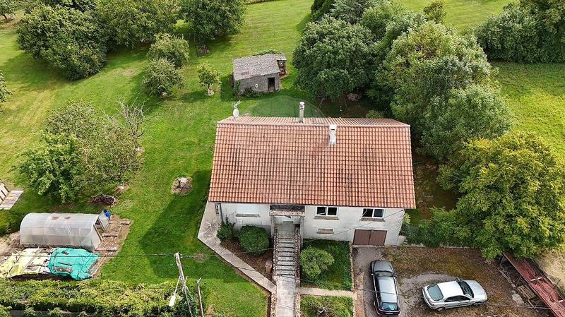 Maison - 210 m² - 5 pièces