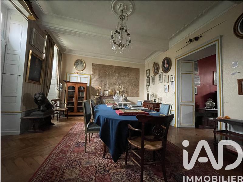 Maison - 507 m² - 16 pièces