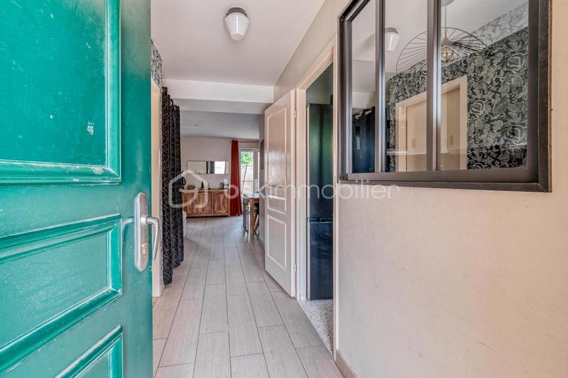 Maison - 99 m² - 5 pièces