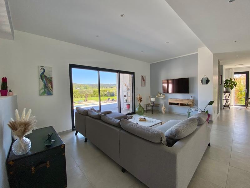 Maison - 175 m² - 7 pièces