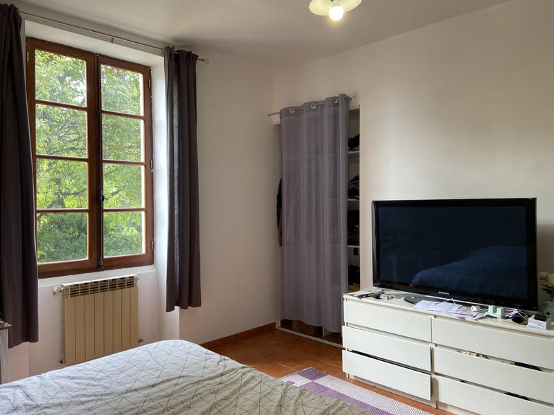 Maison - 220 m² - 8 pièces