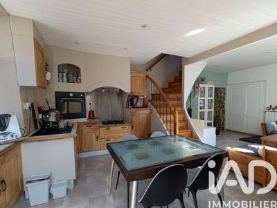 Maison - 86 m² - 4 pièces