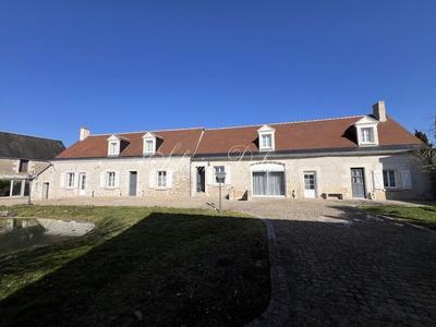 Longère - 500 m² - 8 pièces