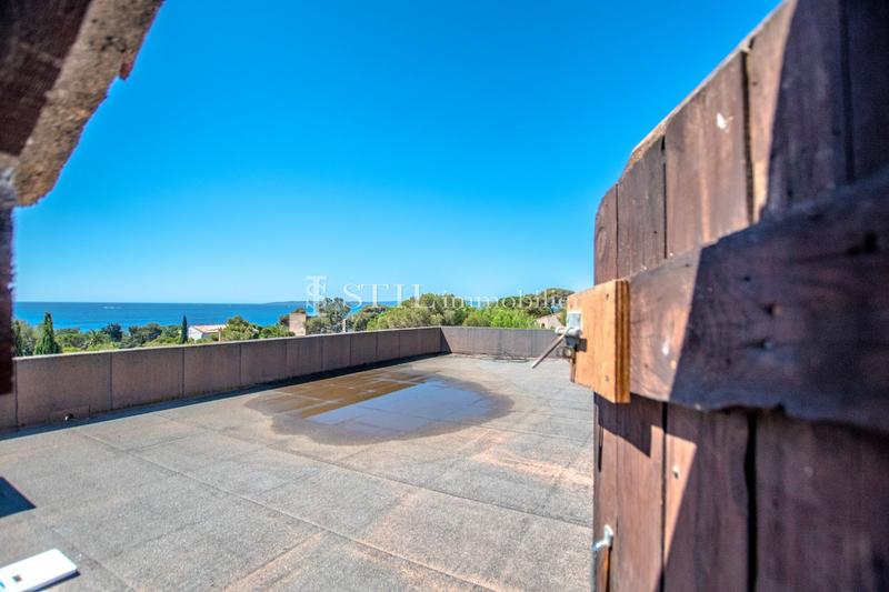 Villa - 515 m² - 10 pièces