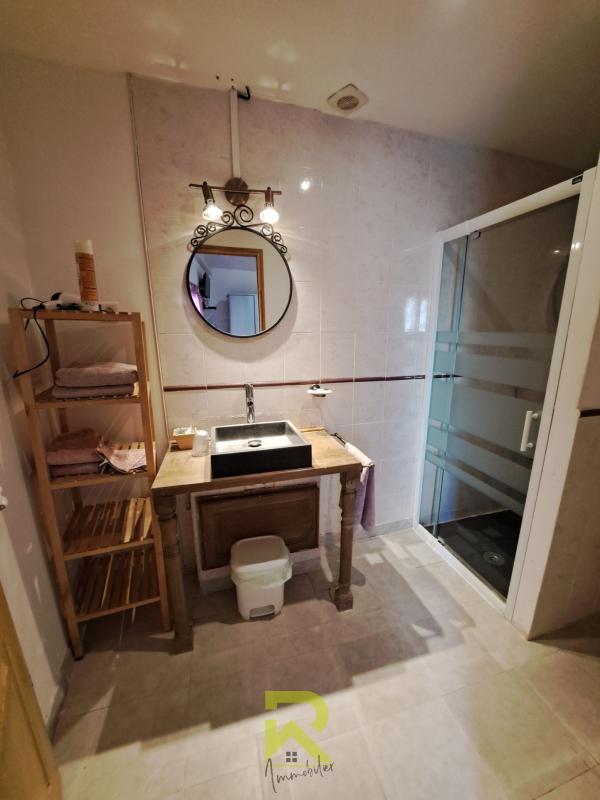 Maison - 380 m² - 14 pièces