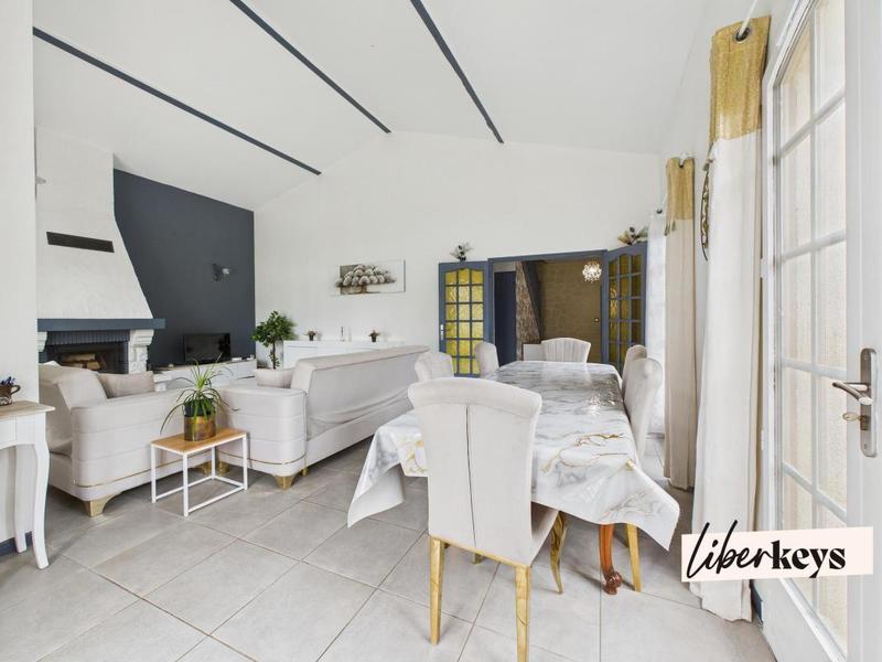 Maison - 133 m² - 6 pièces