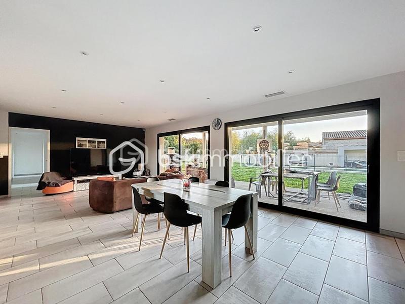 Maison - 168 m² - 6 pièces