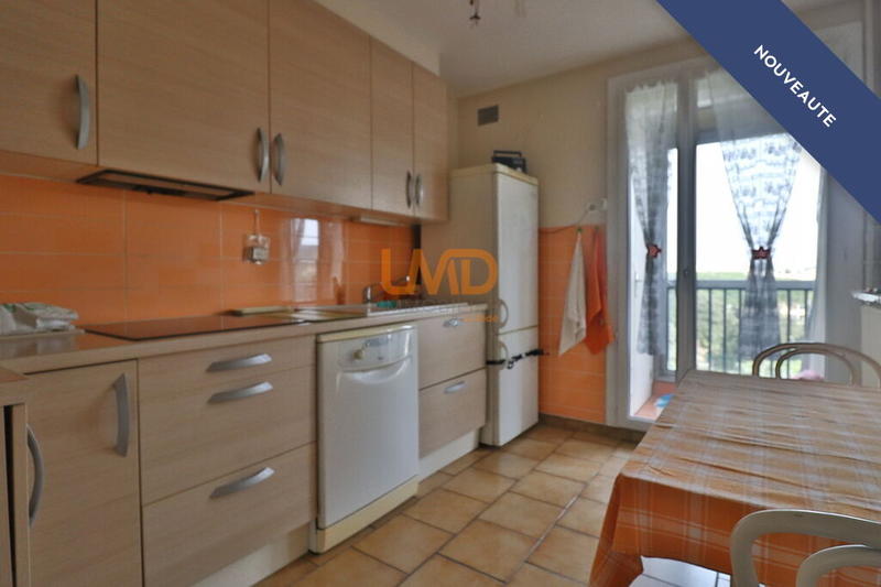 Appartement - 77 m² - 3 pièces