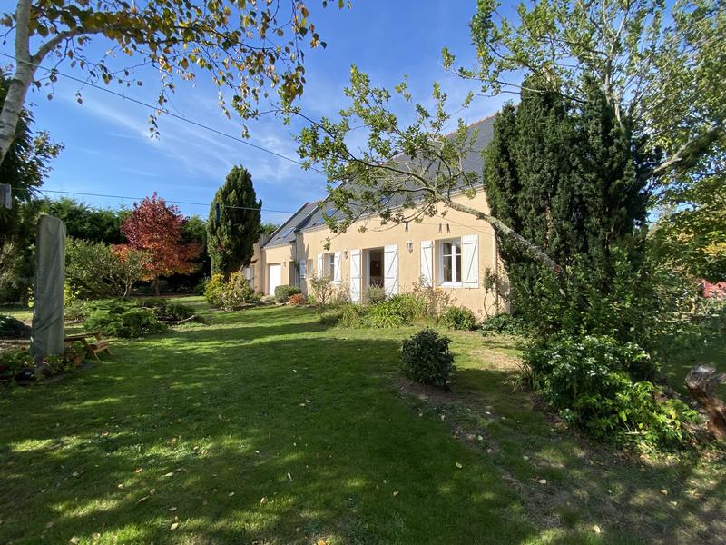 Maison - 160 m² - 6 pièces
