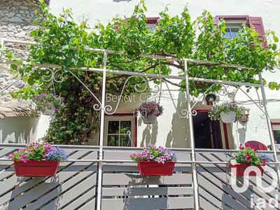 Maison - 80 m² - 3 pièces