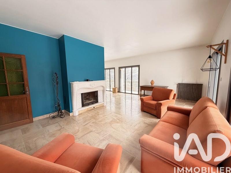 Maison - 171 m² - 7 pièces