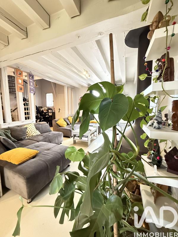 Maison - 140 m² - 5 pièces