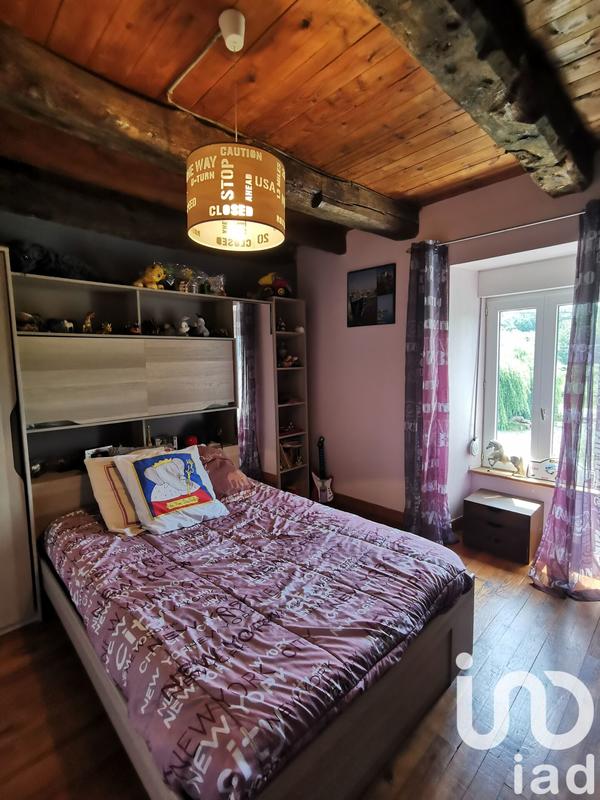 Maison - 236 m² - 8 pièces