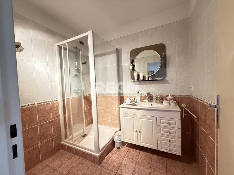 Appartement - 89 m² - 3 pièces