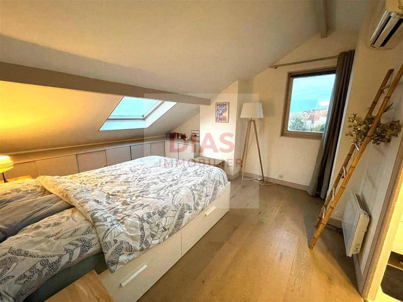 Maison - 105 m² - 7 pièces