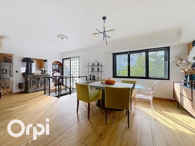 Duplex - 140 m² - 4 pièces