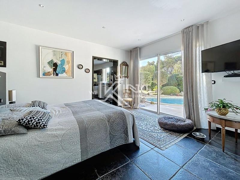 Villa - 178 m² - 6 pièces