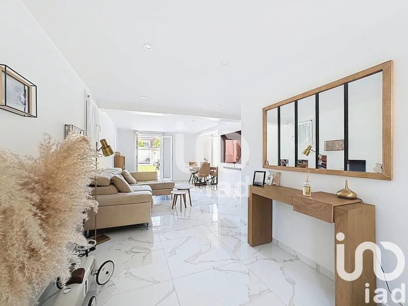 Maison - 125 m² - 6 pièces