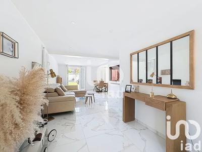 Maison - 125 m² - 6 pièces