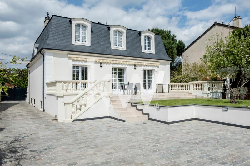 Maison d'architecte - 157 m² - 6 pièces