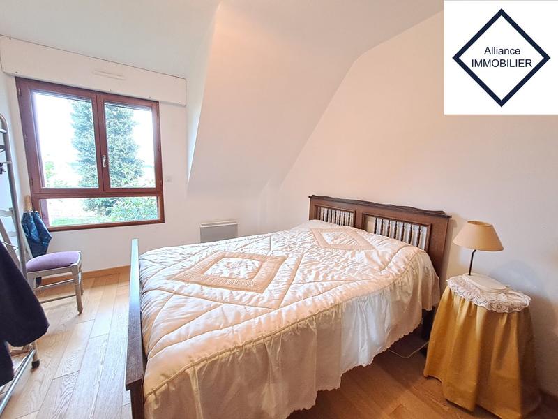 Maison - 161 m² - 11 pièces