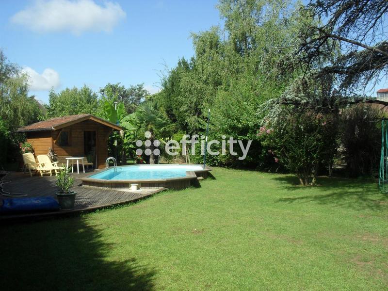 Maison - 174 m² - 5 pièces