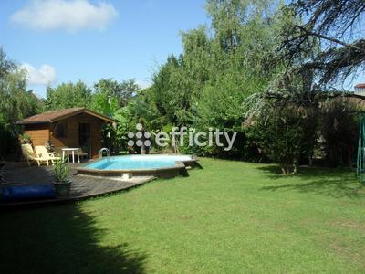 Maison - 174 m² - 5 pièces