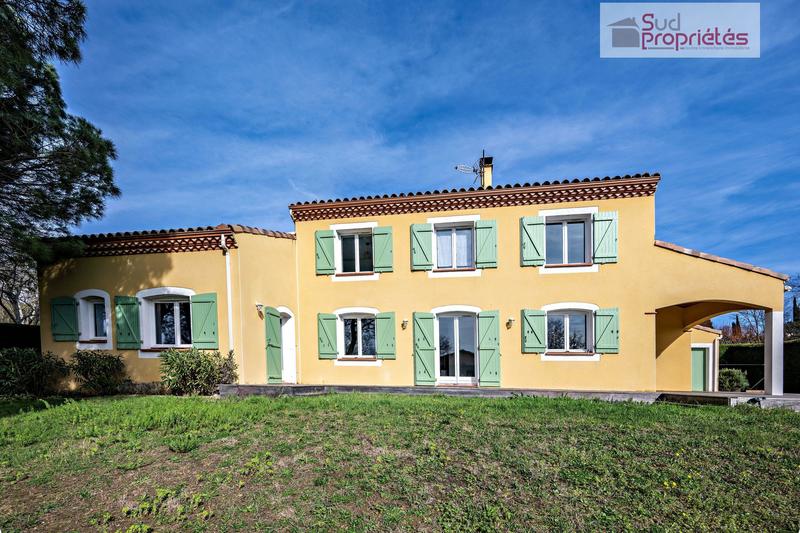 Maison provençale - 174 m² - 6 pièces