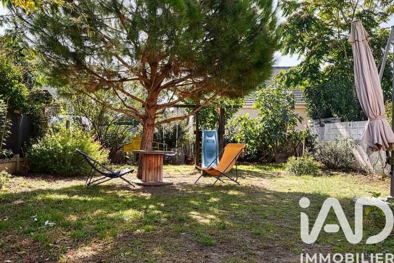 Maison - 94 m² - 6 pièces